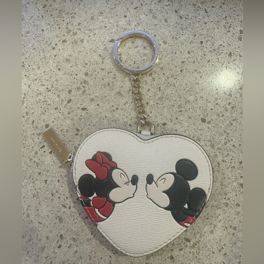 Kate Spade x Disney ‼️‼️ coin pouch